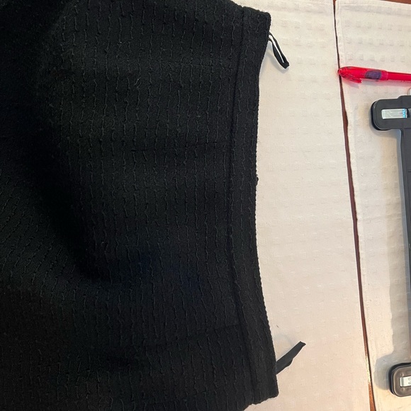 CHANEL 100% Black Wool Vintage Two-Piece Suit - RARE - Picture 9 of 11